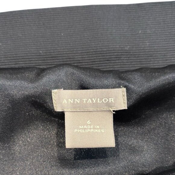 Ann Taylor Strapless Navy Fit & Flare Dress | Size 6 | Silk Blend Cocktail Class - Picture 3 of 5